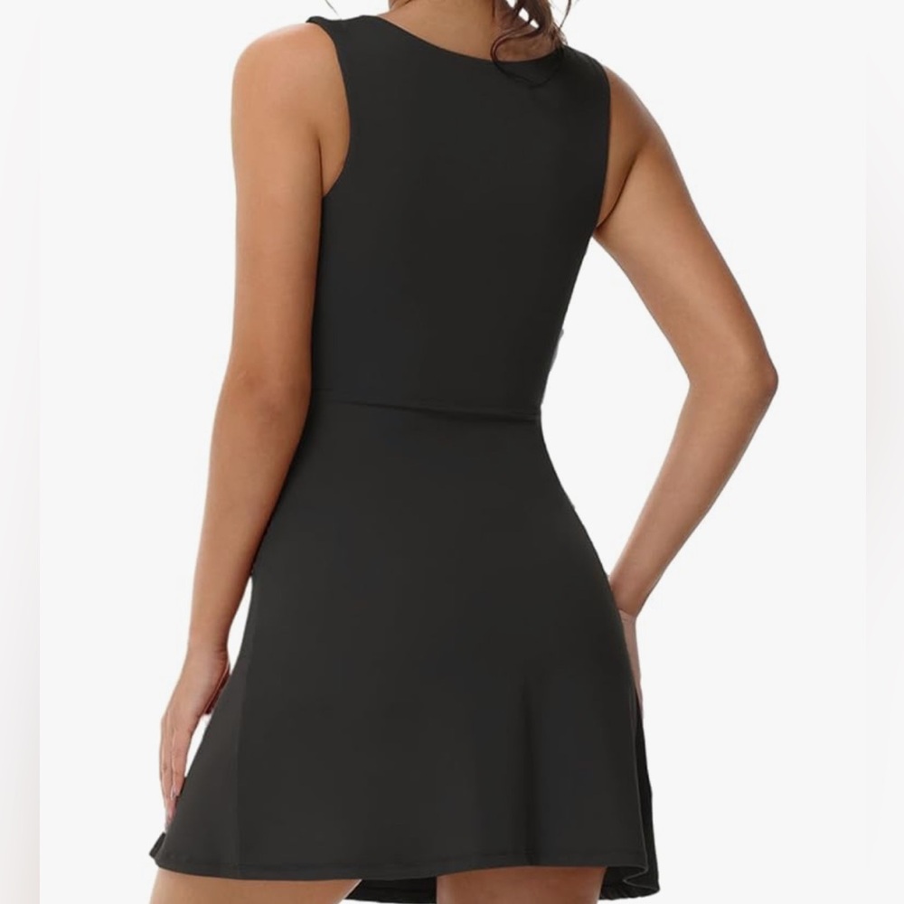 Tennis Dress - Picture 2 of 4